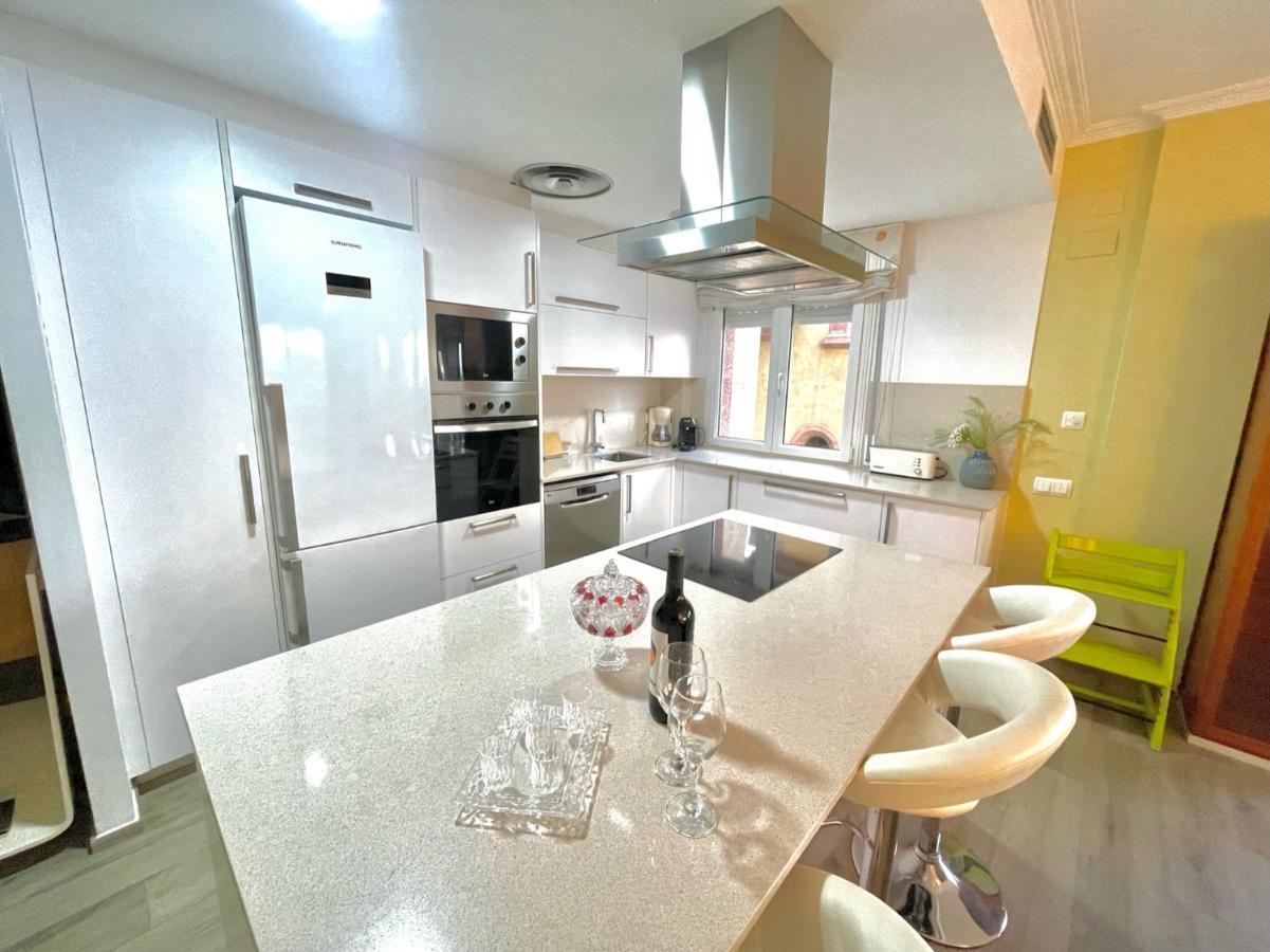 Seahomes Vacations - Nautic Maritime Apt Blanes Extérieur photo